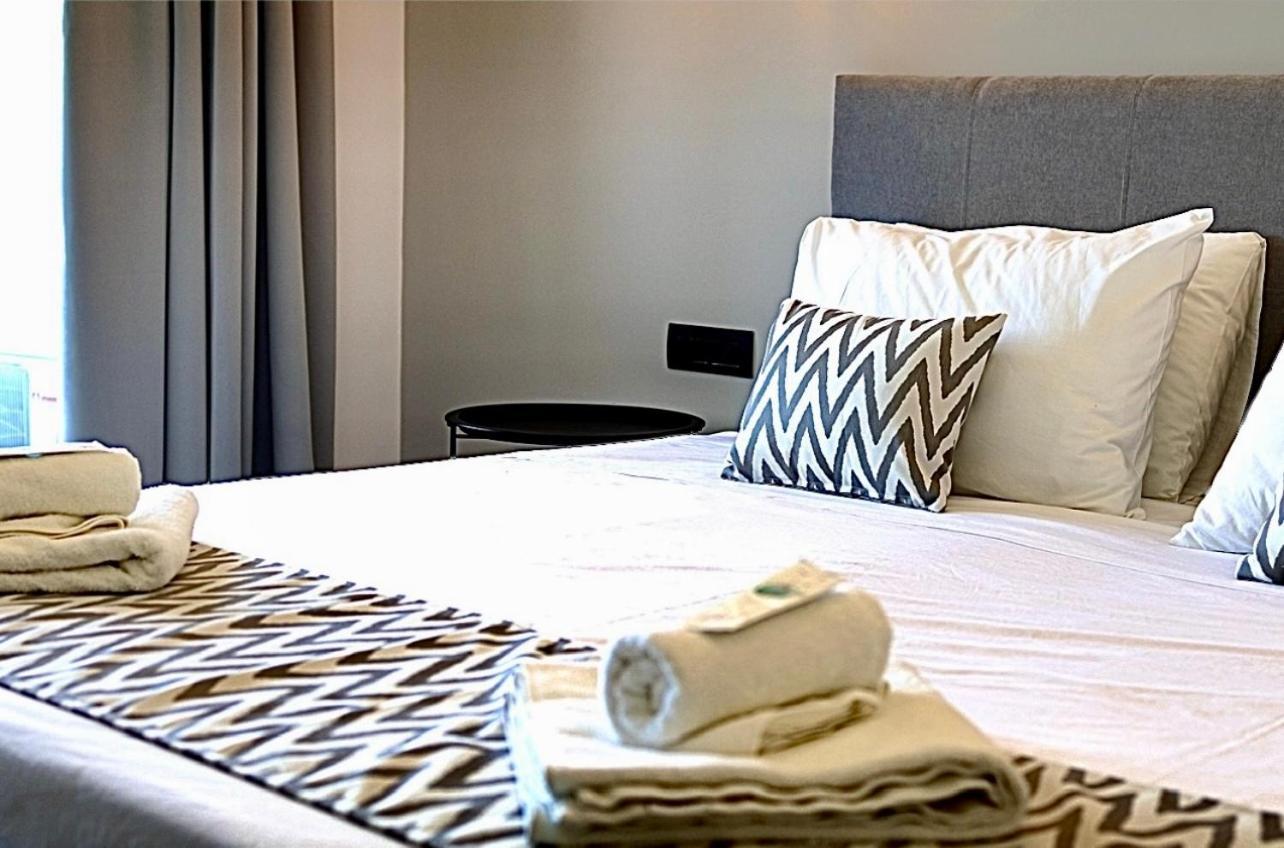 Happy Days Hotel, Adults Only Теологос Экстерьер фото